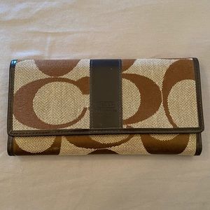 Coach Classic Wallet